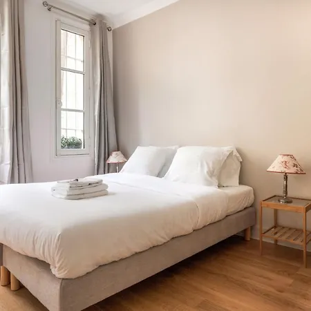 Eiffel Tower Lourmel Apartment *
